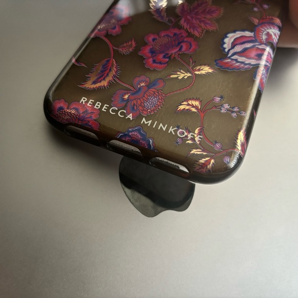 Rebecca Minkoff iPhone XR case, Hypnotic Floral blk translucent w/metallic gold - Picture 10 of 14